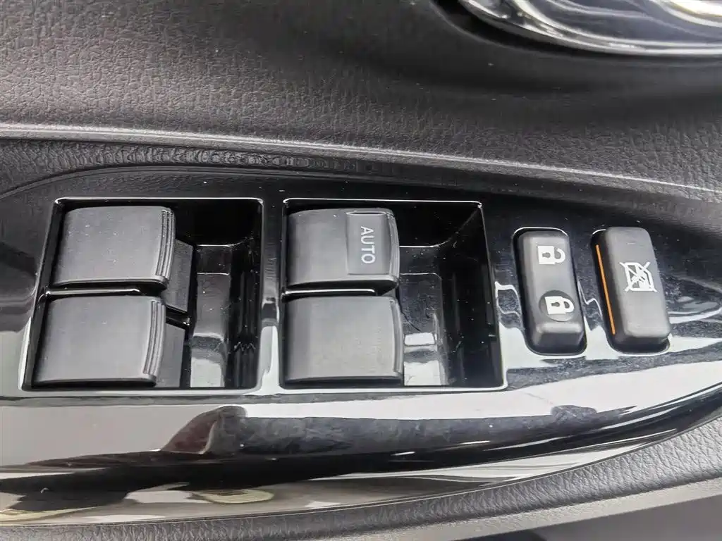 Toyota YARiS L Zhi Xuan 2022 Zhi Xuan X 1.5L CVT Luxury PLUS Edition фото 9