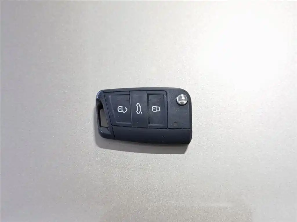 Volkswagen Lamando 2015 230TSI DSG Style фото 19