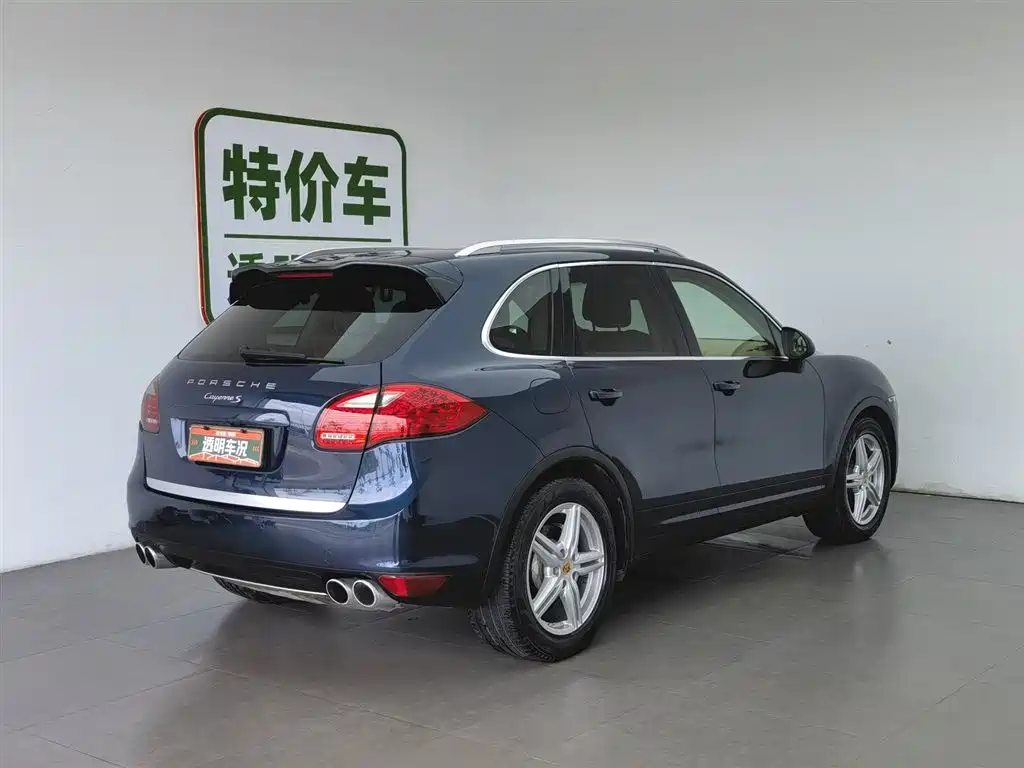 Porsche Cayenne 2011 Cayenne S 4.8L фото 2