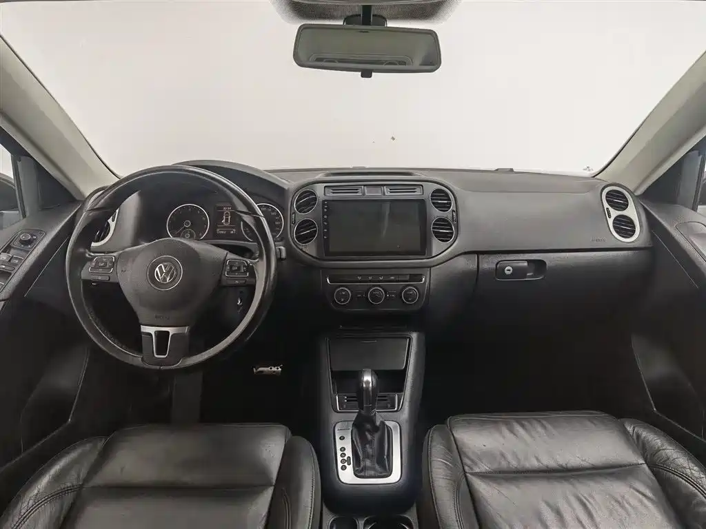 Volkswagen Tiguan 2015 1.8TSI Automatic 4WD Comfortline фото 5