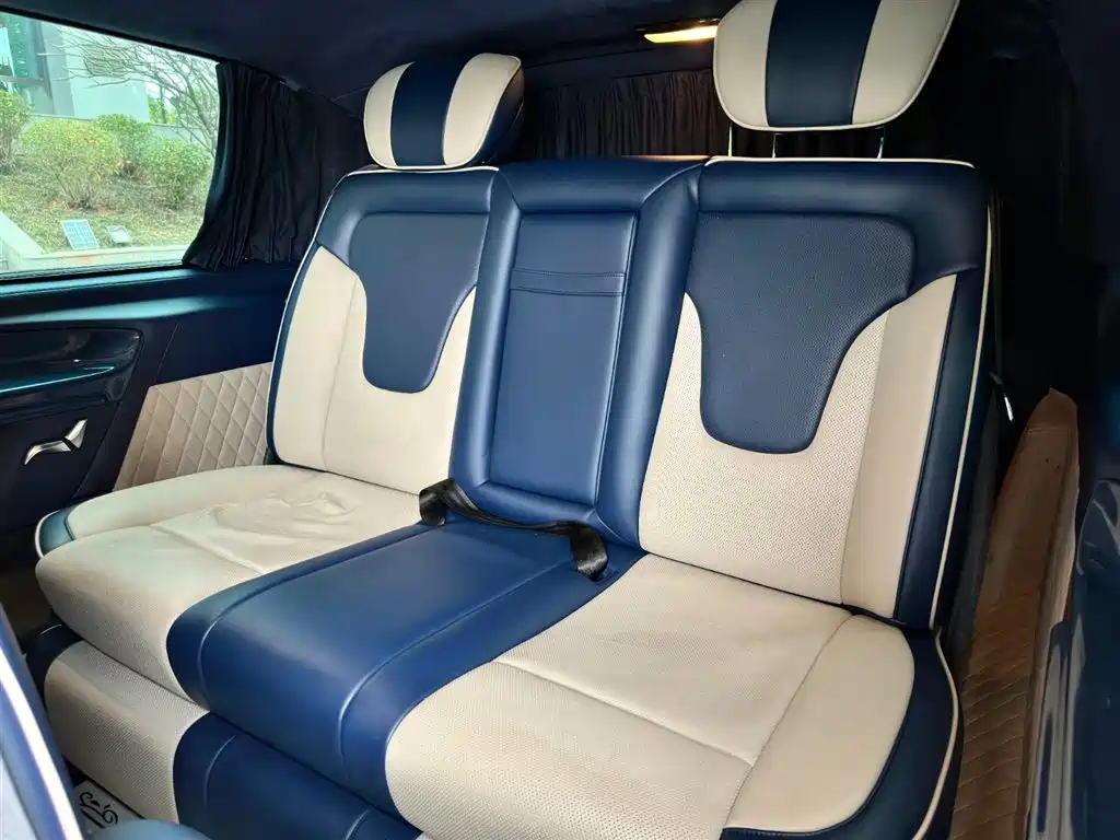 Mercedes-Benz Vito 2016 2.0T Elite Edition фото 21