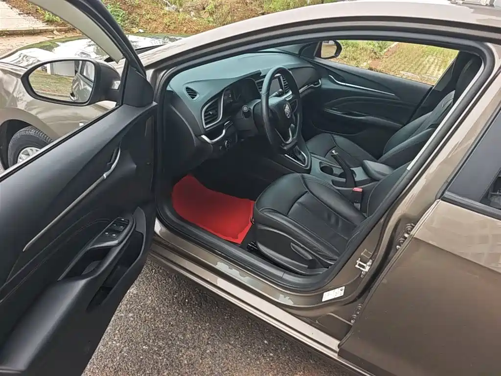 Buick Excelle 2015 15N Automatic Luxury фото 16