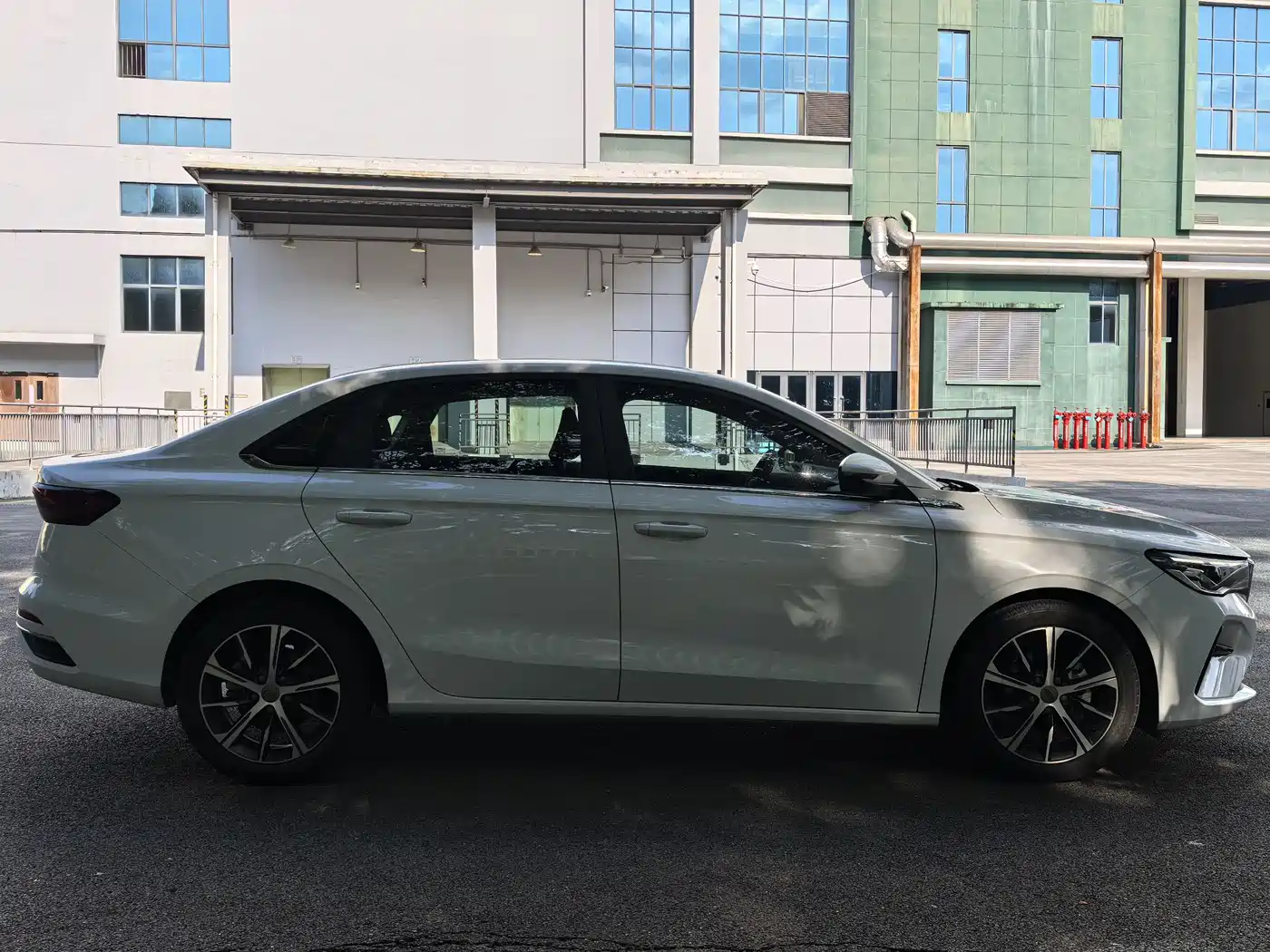 GEELY AUTOMOBILE EMGRAND