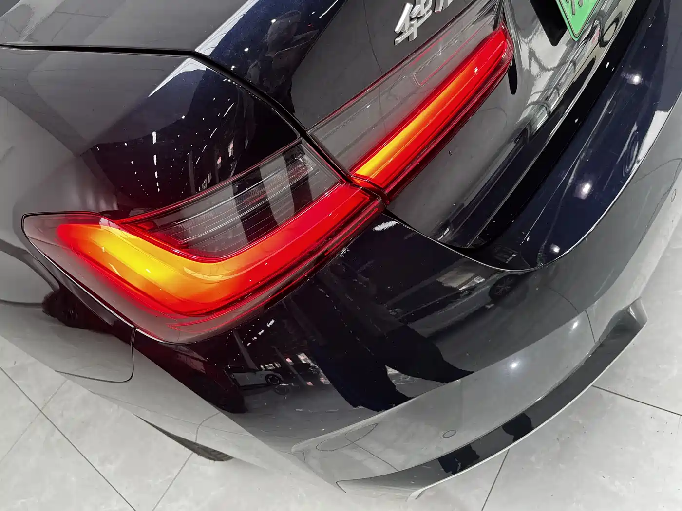 BMW i3 2024 eDrive 35 L фото 16