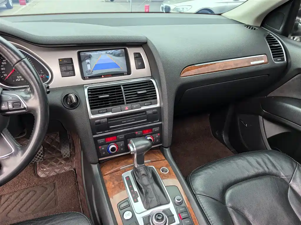 Audi Q7 2014 35 TFSI Sport фото 16