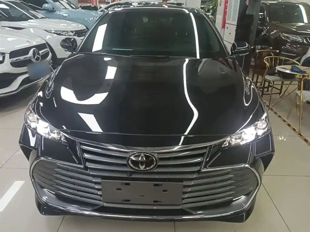 Toyota Avalon 2021 2.5L Luxury Edition фото 3