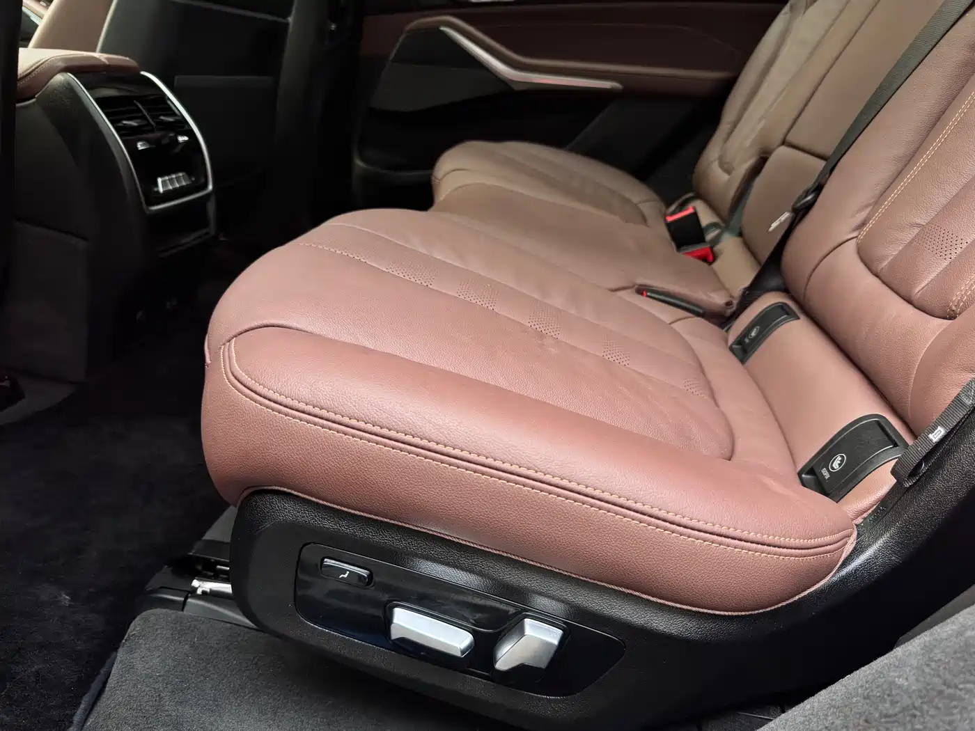 BMW X7 2019 xDrive40i Leading Luxury Package фото 24