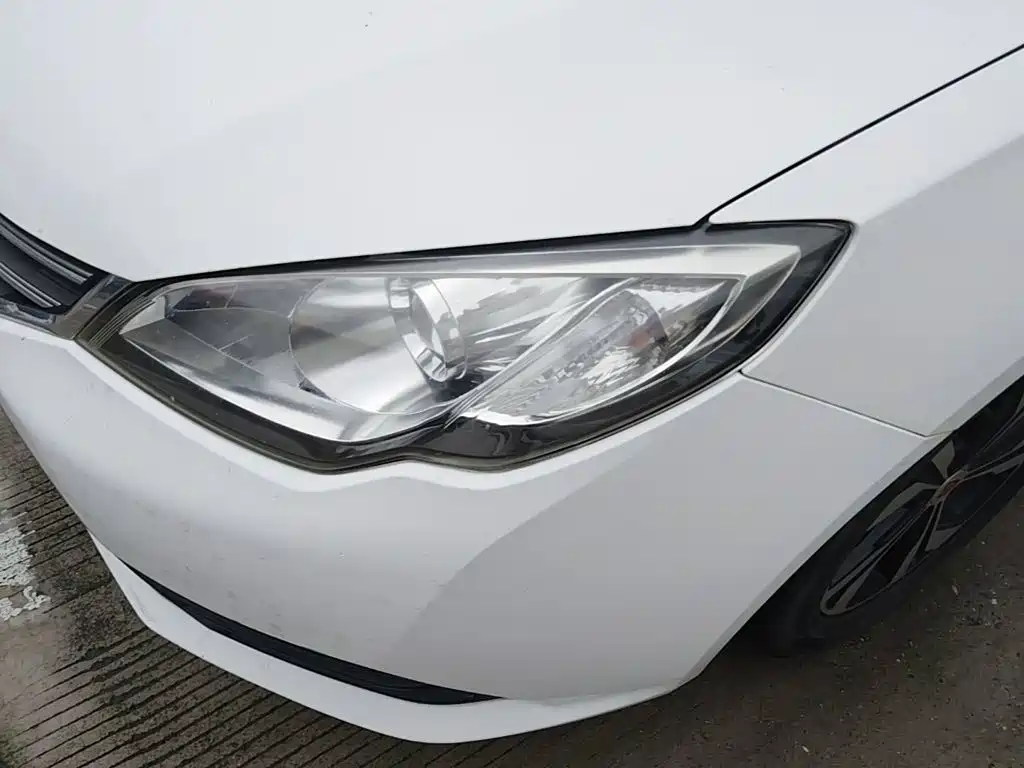 Roewe 360 2017 2017 1.5L Auto Luxury Edition