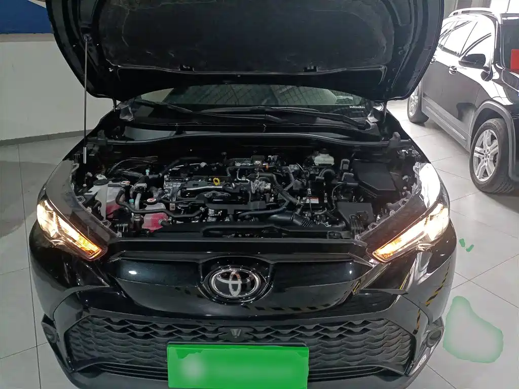 Toyota Frontlander 2024 2.0L Smart Hybrid Dual Engine Leading Edition фото 16