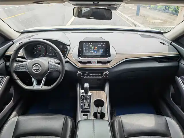 Nissan Teana 2021 2.0L XL Comfort — фото 5