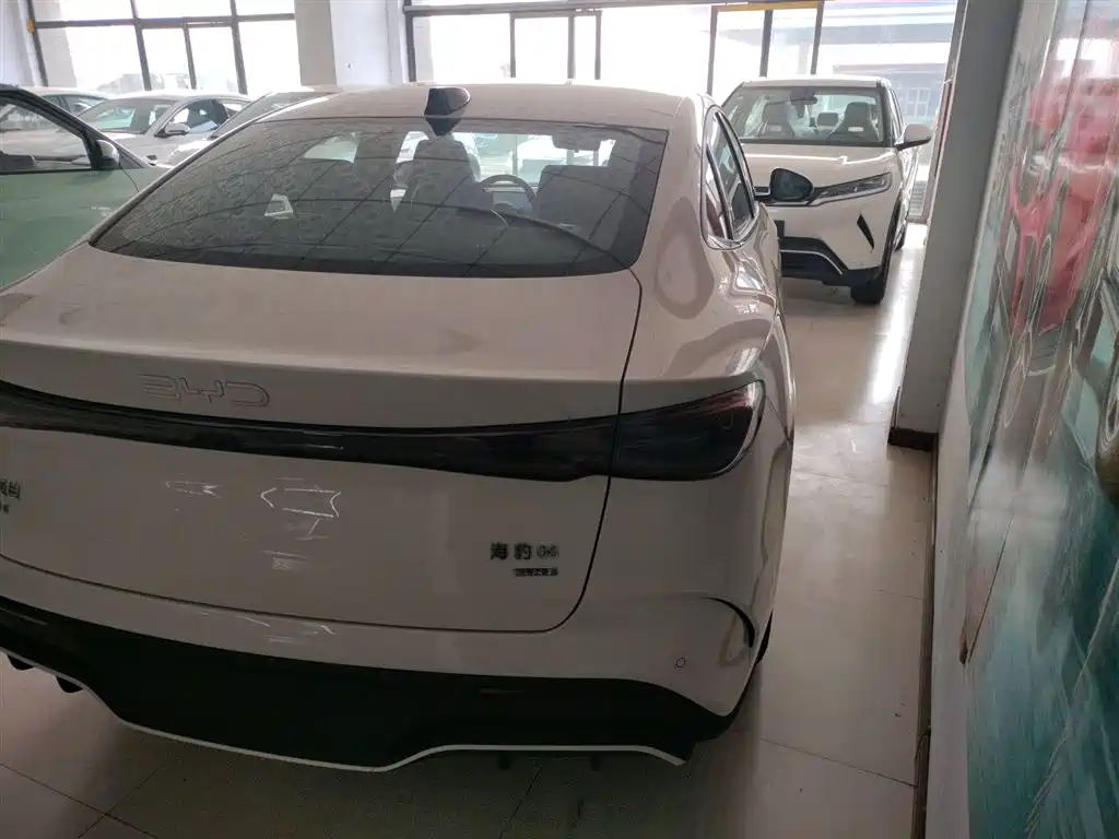 BYD Seal 06 New Energy 2025 DM-i Smart Drive 80KM Luxury фото 7