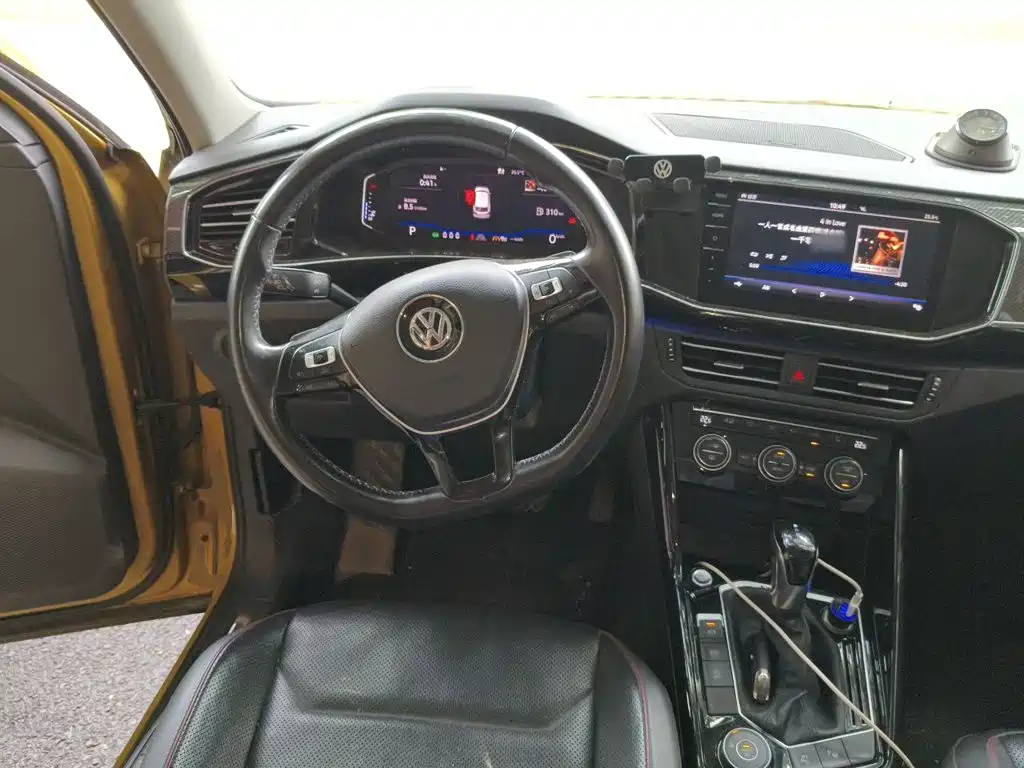 صورة 11 - Volkswagen Tayron