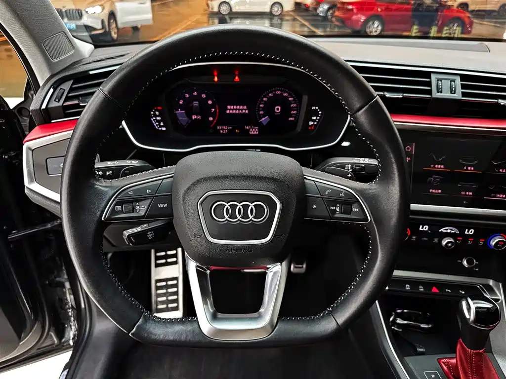 Audi Q3 2021 35 TFSI Fashion Sport фото 11