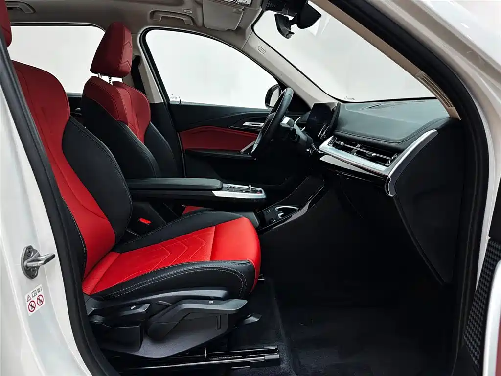 BMW X1 2023 sDrive20Li X Design Package фото 21