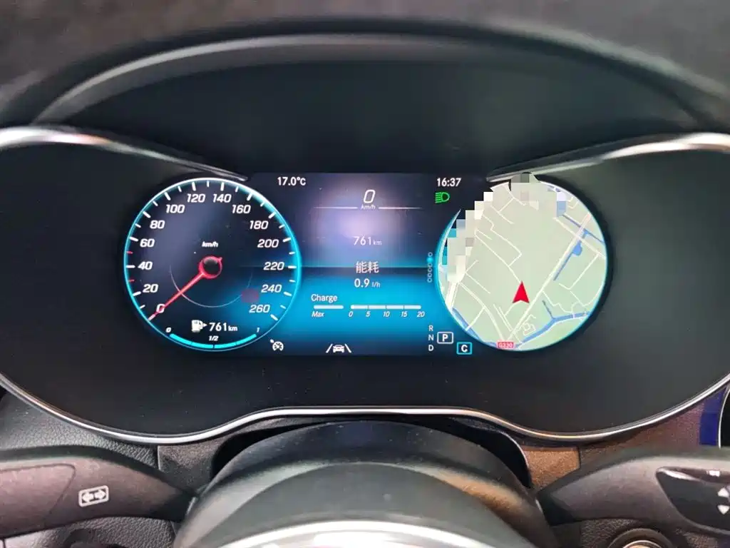 Mercedes-Benz GLC Coupe 2020 GLC 300 4MATIC Coupe SUV фото 4