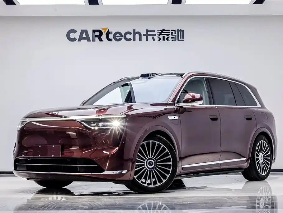AITO Wenjie AITO M8 2025 Extended Range Ultra 53.4kWh 6-Seater