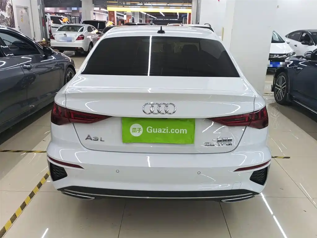 Audi A3 2024 Model A3L Limousine 35 TFSI Fashion Sport фото 4