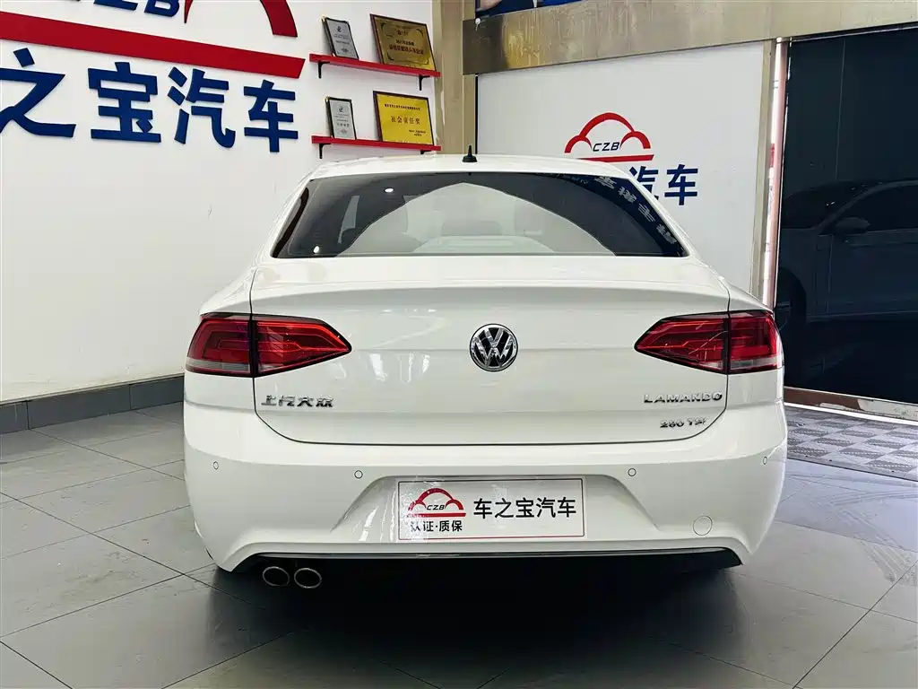 Volkswagen Lamando 2017 280TSI DSG Comfort Edition фото 6