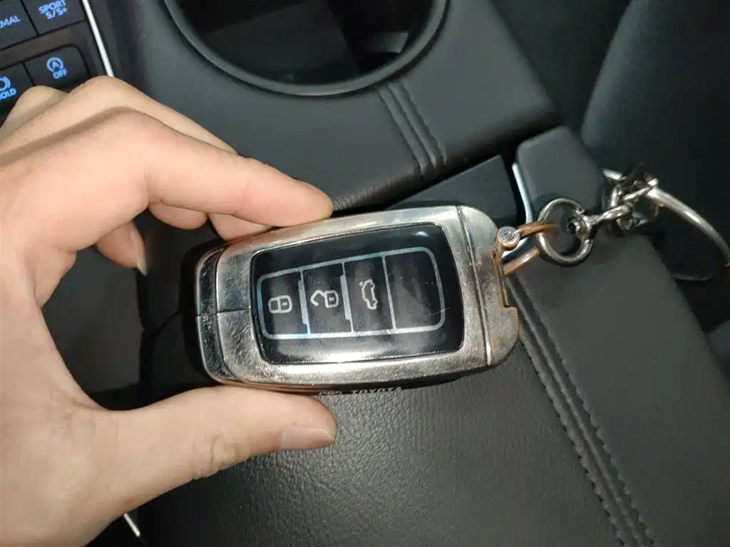 Toyota Avalon 2019 2.5L Touring Premium Edition China VI фото 17