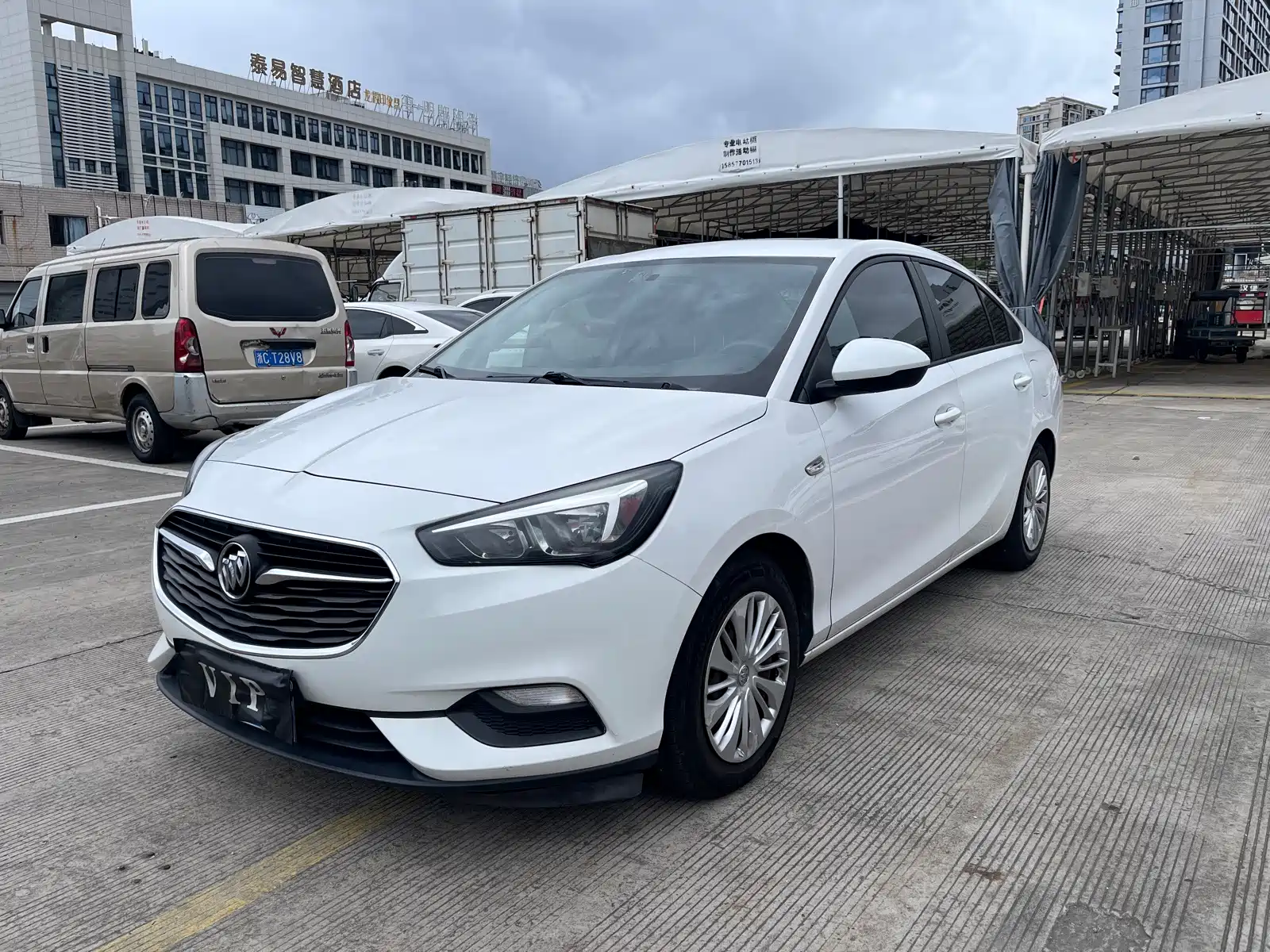 Фото 1 - Buick Excelle