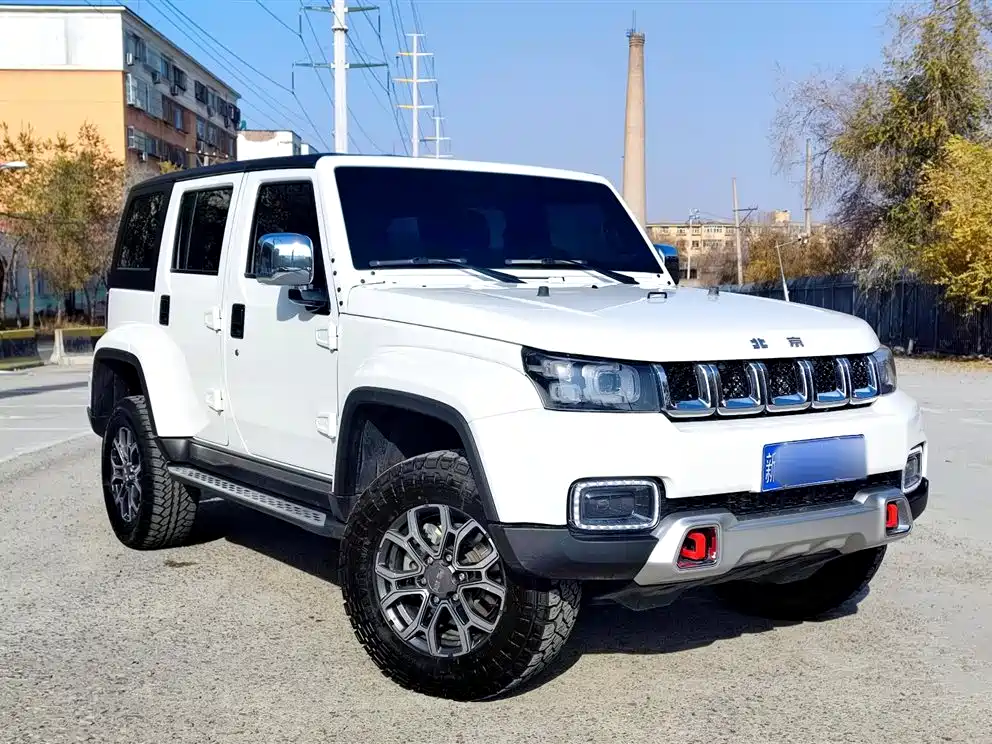 BAIC ORV Beijing Offroad BJ40 2024 2.0T Urban Hunter Glory Edition фото 3