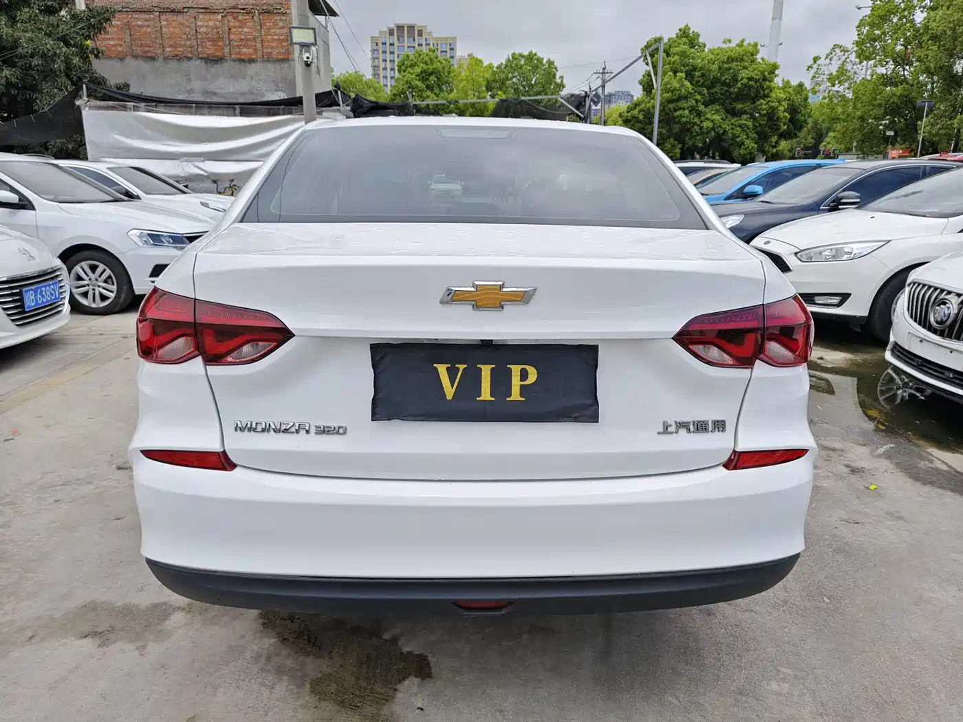 CHEVROLET CRUZE