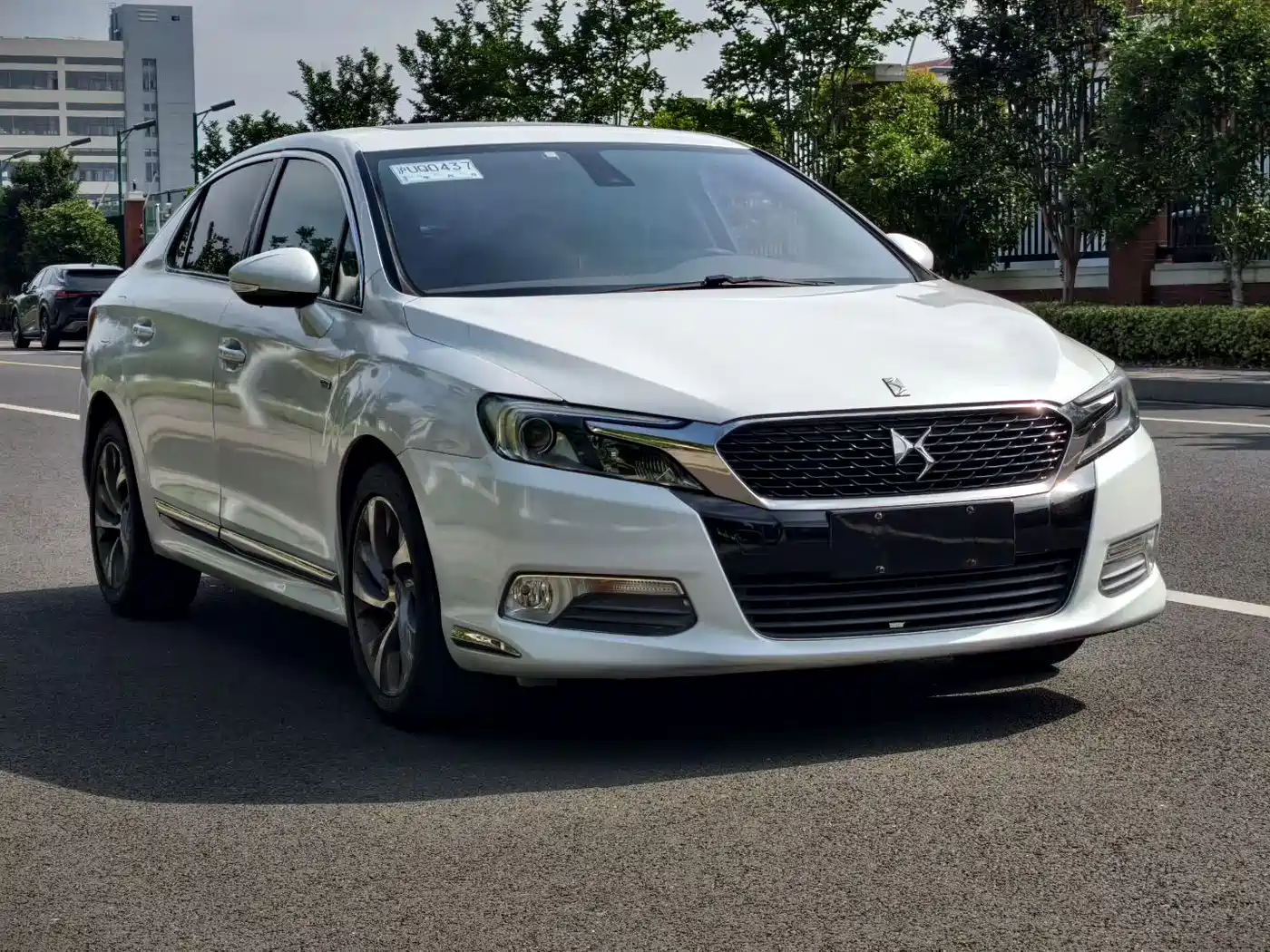 DS 5LS 2015 2014 1.6T Elegance THP160