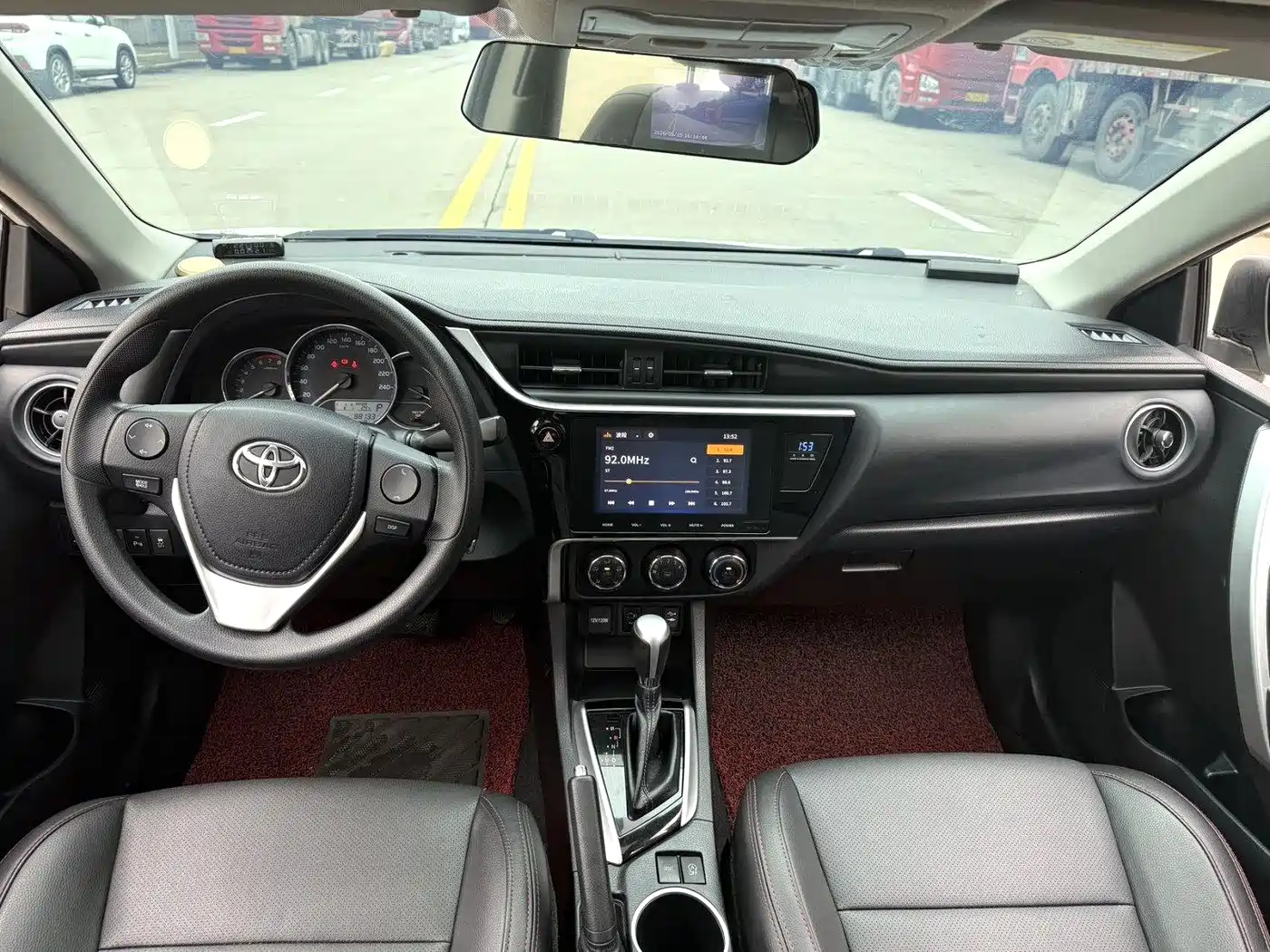 Toyota Levin 2017 Facelift 185T CVT Elite (China V) фото 8