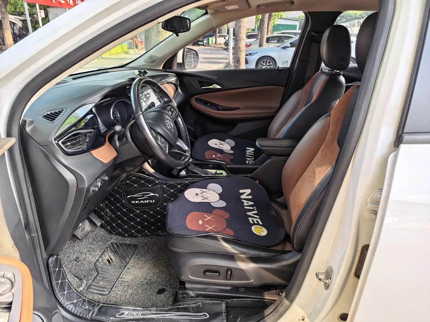 Buick Encore GX 2020 20T CVT 2WD Luxury Model фото 4