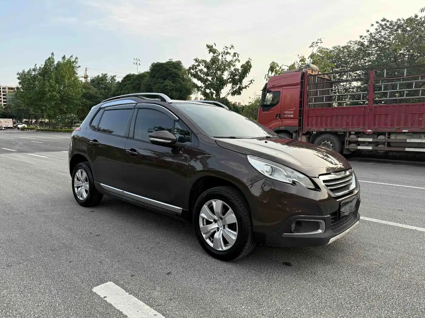 Peugeot 2008 2014 1.6L Automatic Fashion Edition фото 3
