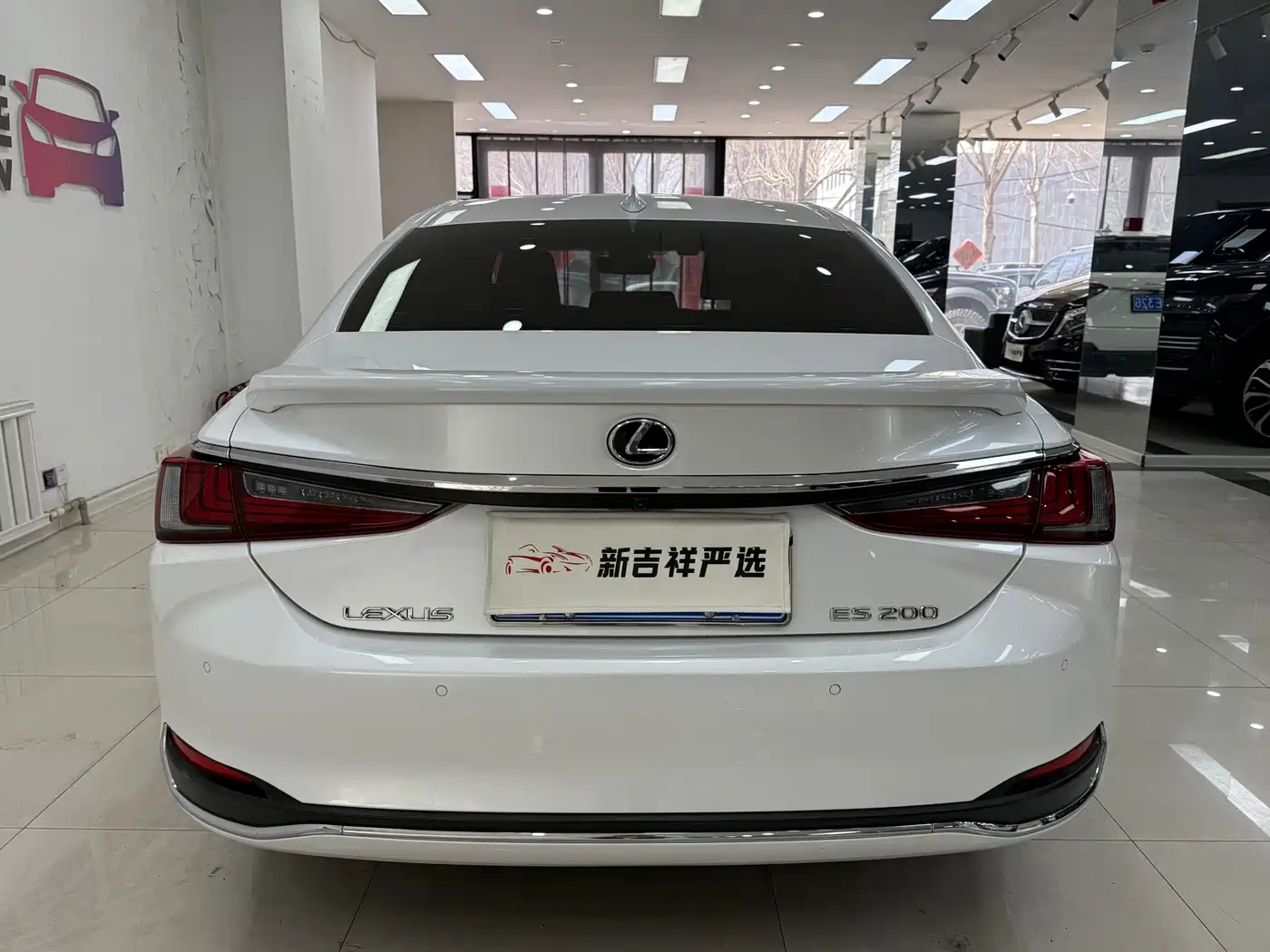 Lexus ES 2018 200 Excellence Edition China V фото 17