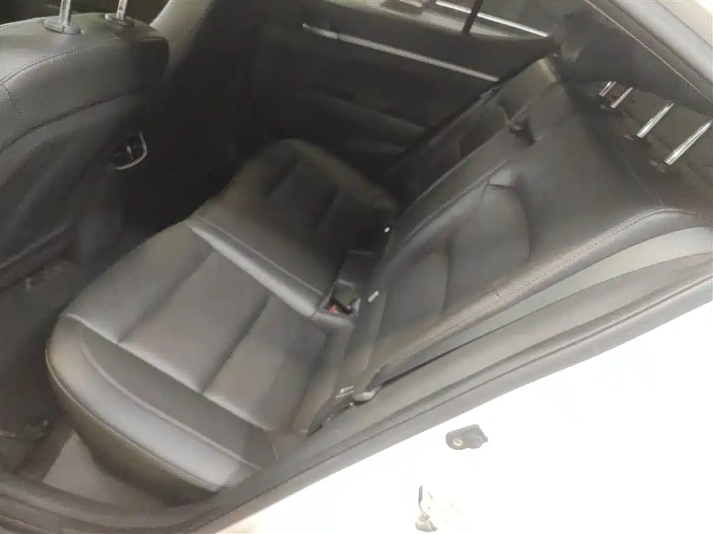 Hyundai Elantra 2020 1.5L CVT Smart Style·Elite фото 13