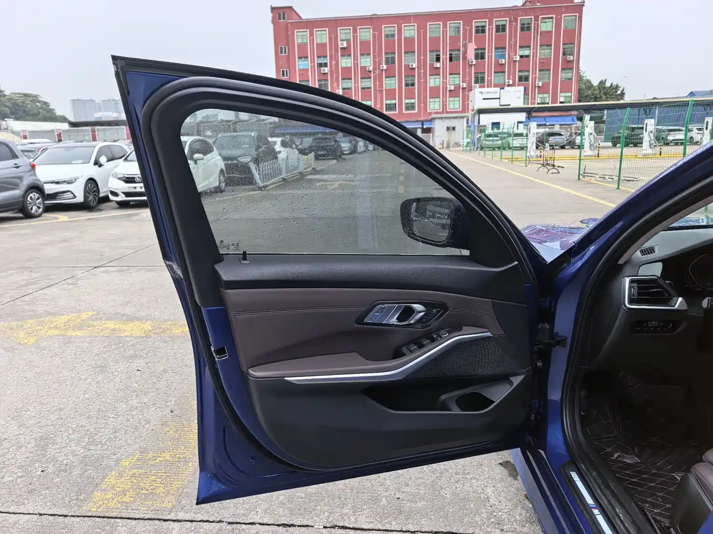 BMW 3 Series 2020 320Li M Sport Package фото 14