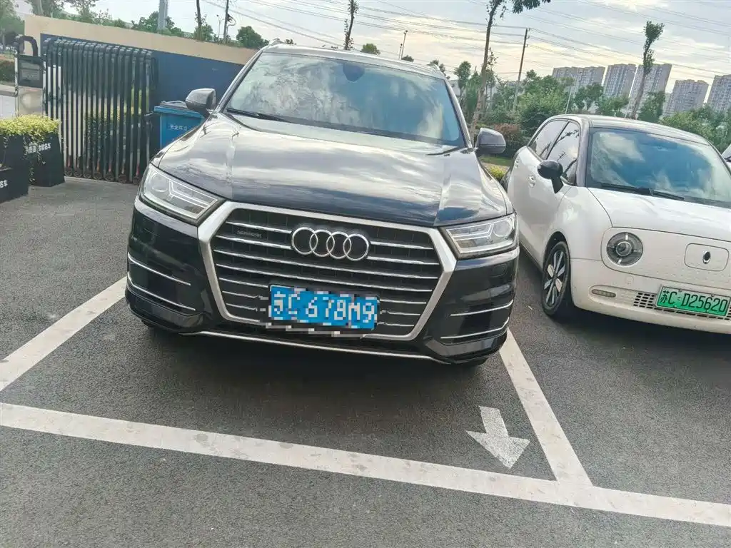 Audi Q7 2016 40 TFSI Comfort фото 3