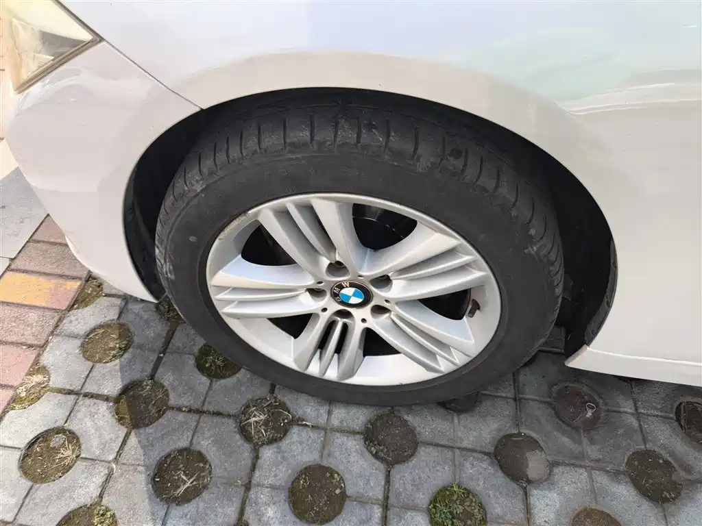 BMW 3 Series 2017 320Li xDrive Fashion фото 23