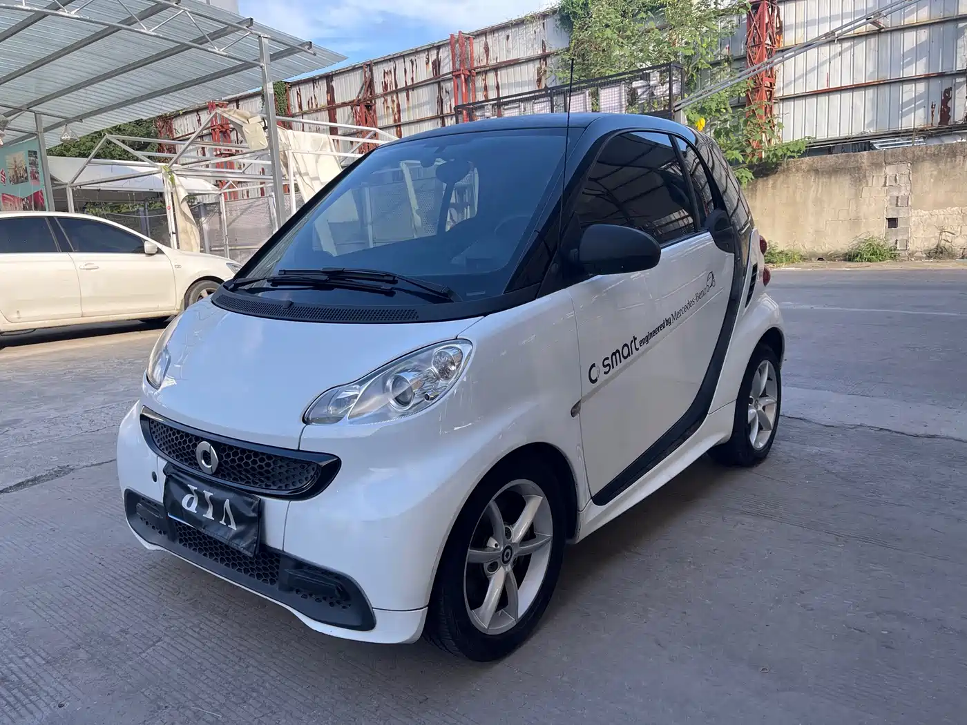 smart fortwo 2013 2011 1.0 MHD Hardtop Standard