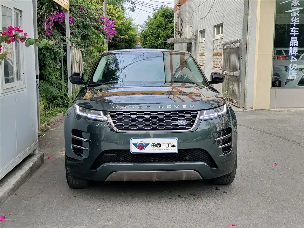 Land Rover Range Rover Evoque 2021 Range Rover Evoque L 249PS R-Dynamic First Edition Launch Edition фото 2
