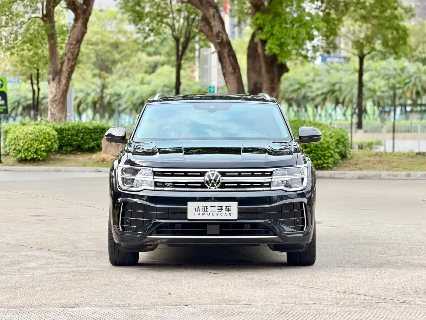 Volkswagen Teramont 2023 Teramont X Facelift 380TSI 4WD Premium Luxury Edition фото 2
