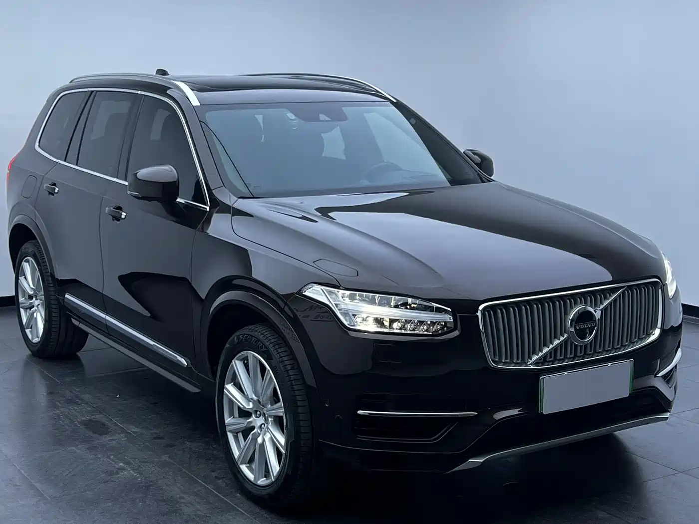 Volvo XC90 Plug-in Hybrid 2018 2018 E-Drive Hybrid T8 Excellence 7-seater