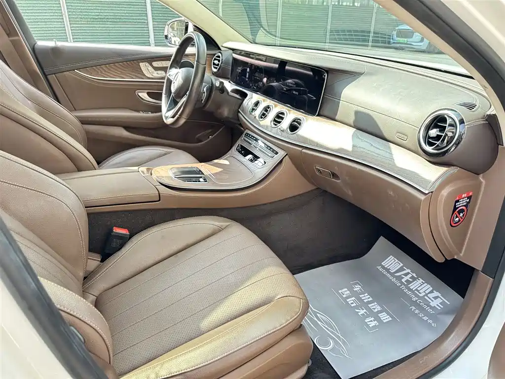 Mercedes-Benz E-Class 2023 E 300 L Fashion фото 11