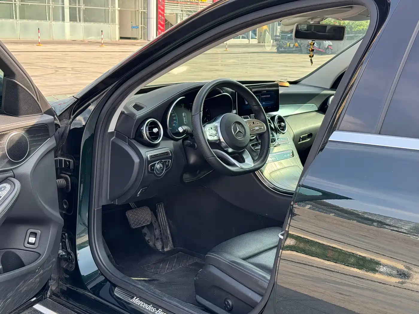 Mercedes-Benz C-Class 2020 Facelift C 260 L Sport фото 6