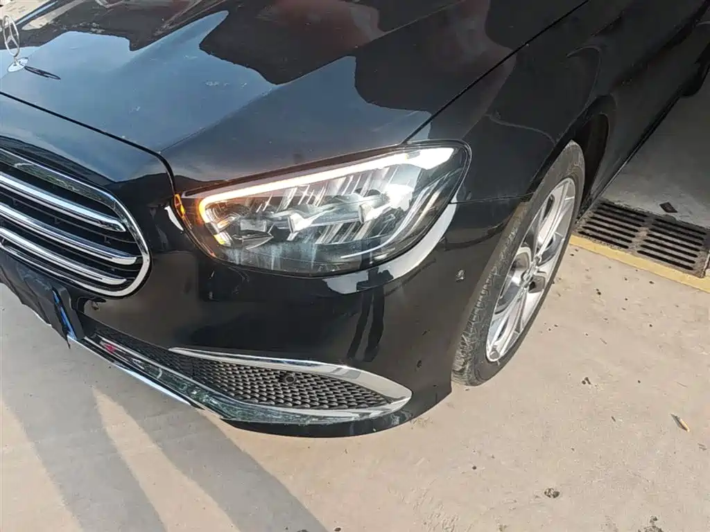 Mercedes-Benz E-Class 2022 Second Facelift E 300 L Sport Luxury фото 24