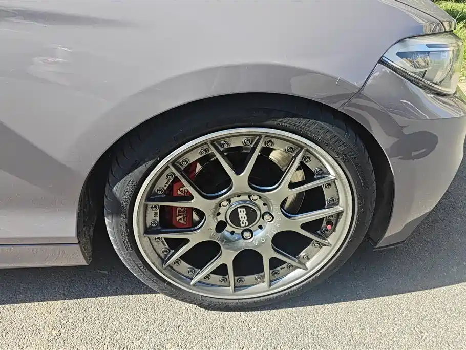 BMW 2 Series (Import) 2017 220i Leading фото 6