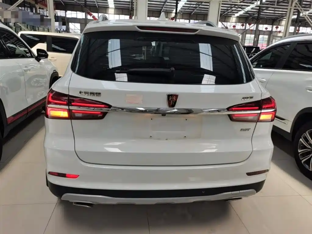 Фото 6 - Roewe RX5