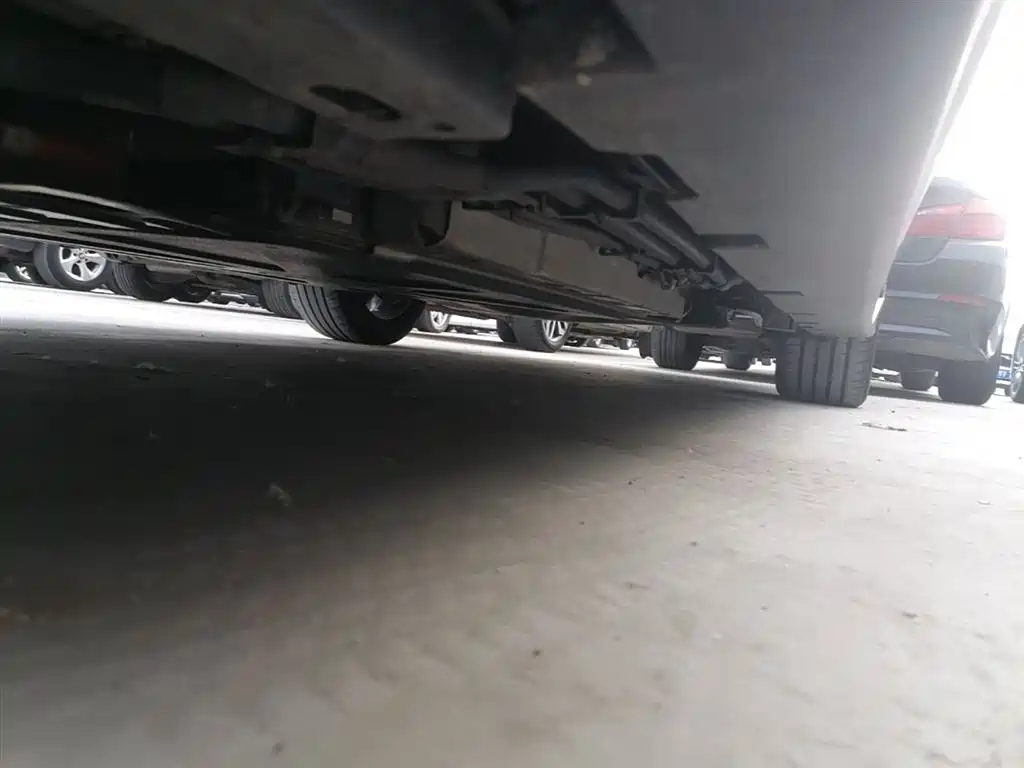 BYD Han 2022 DM-i 121KM Premium Edition фото 22