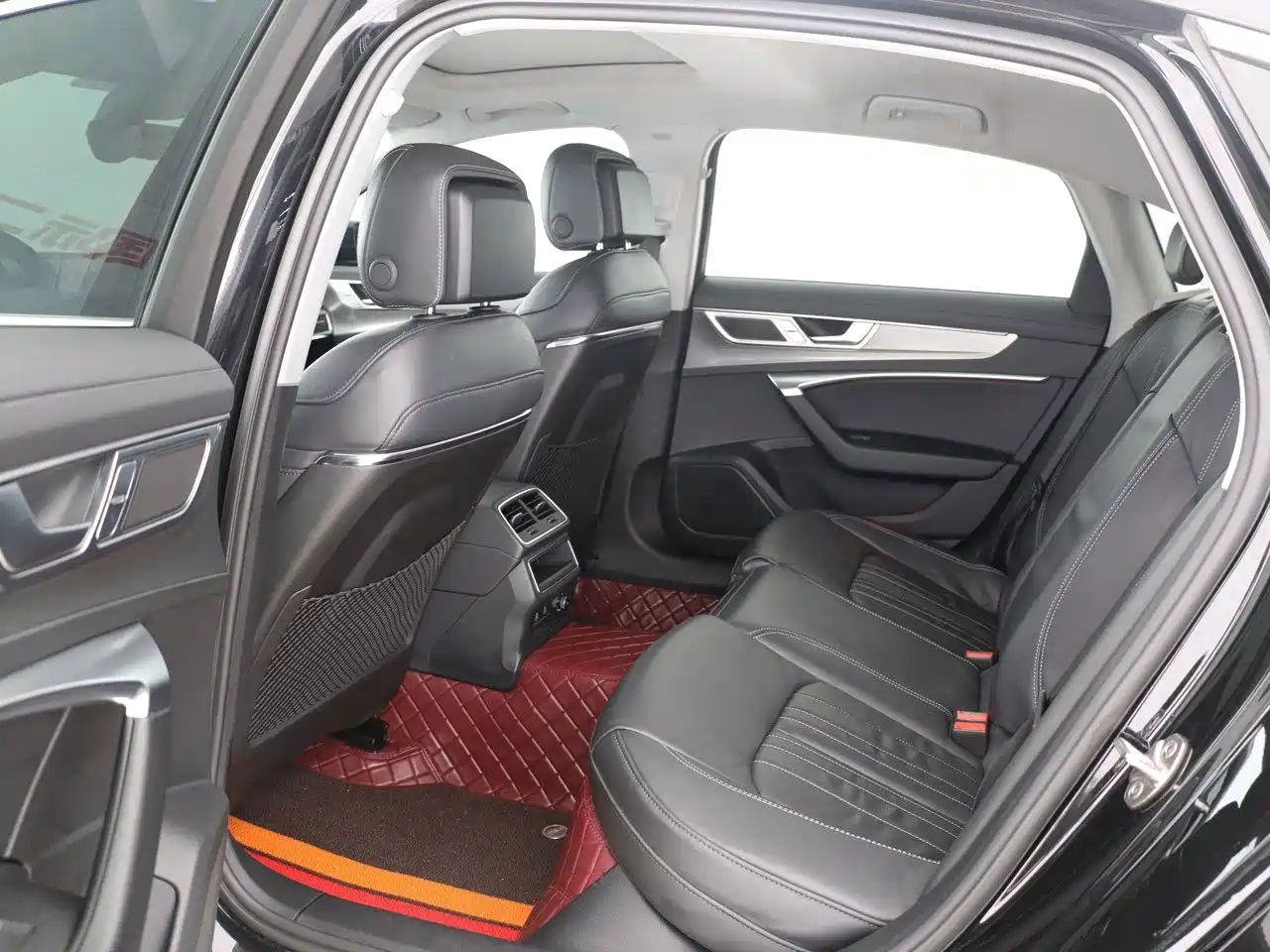 Photo 10 - Audi A6L