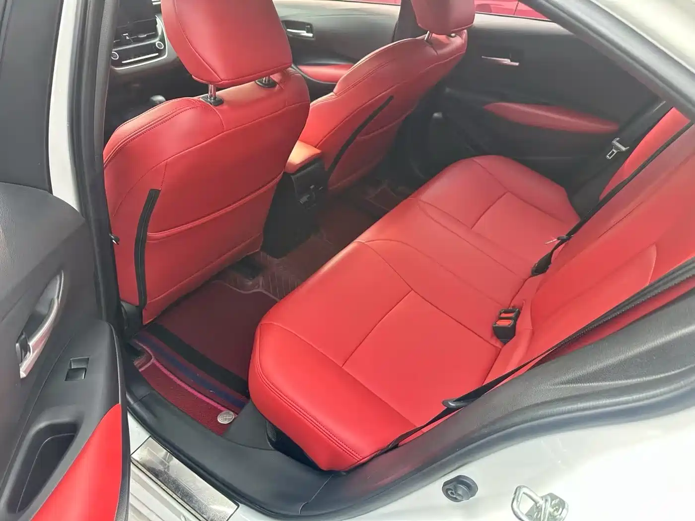 Toyota Levin 2022 Dual Engine 1.8H E-CVT Progressive Edition фото 6