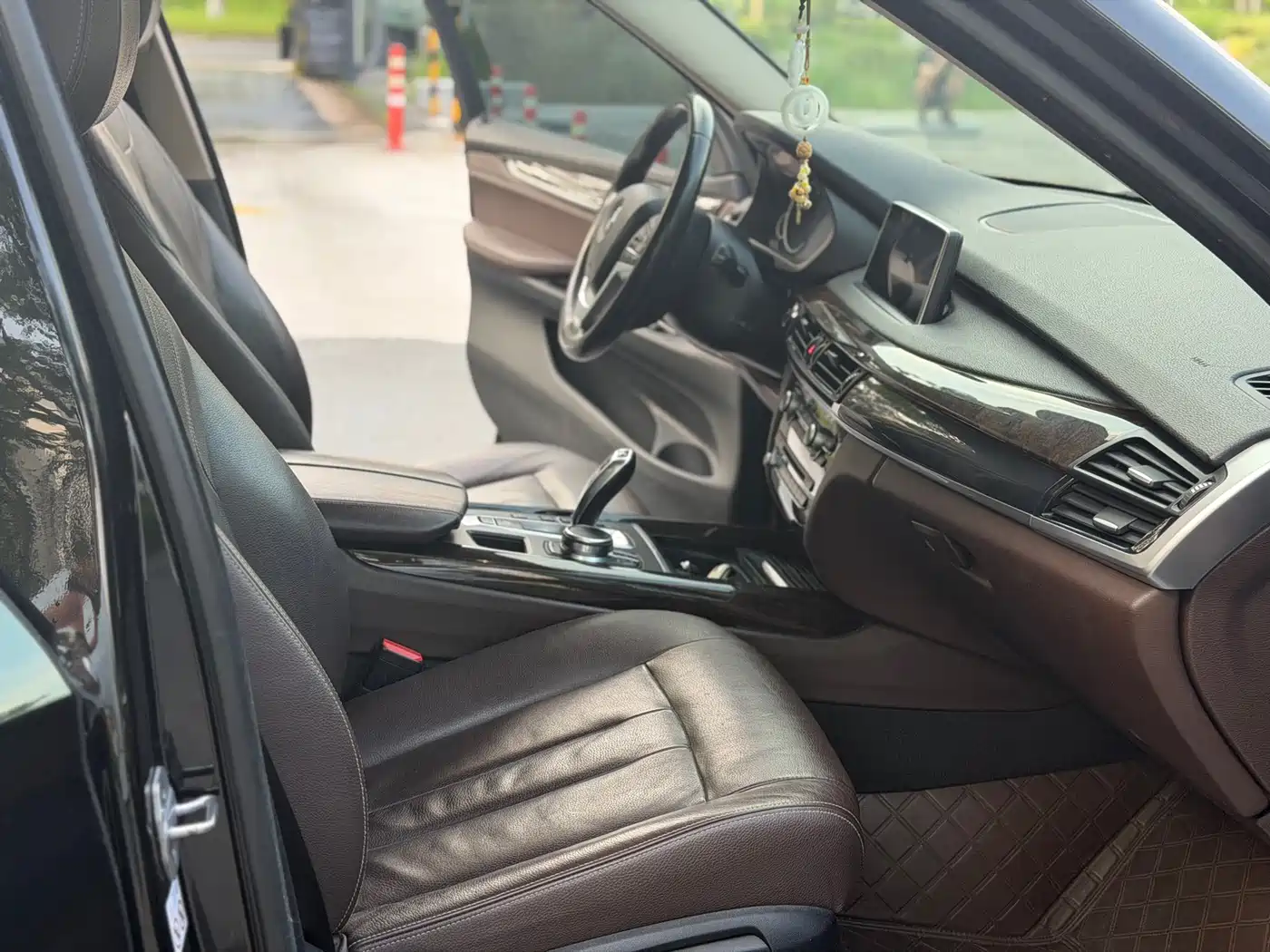 BMW X5 (Import) 2017 xDrive28i фото 10