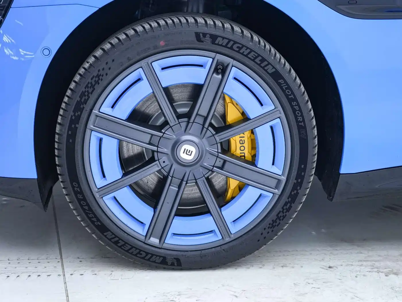 Xiaomi Auto Xiaomi SU7 2026 Rear-Wheel Drive Edition фото 10