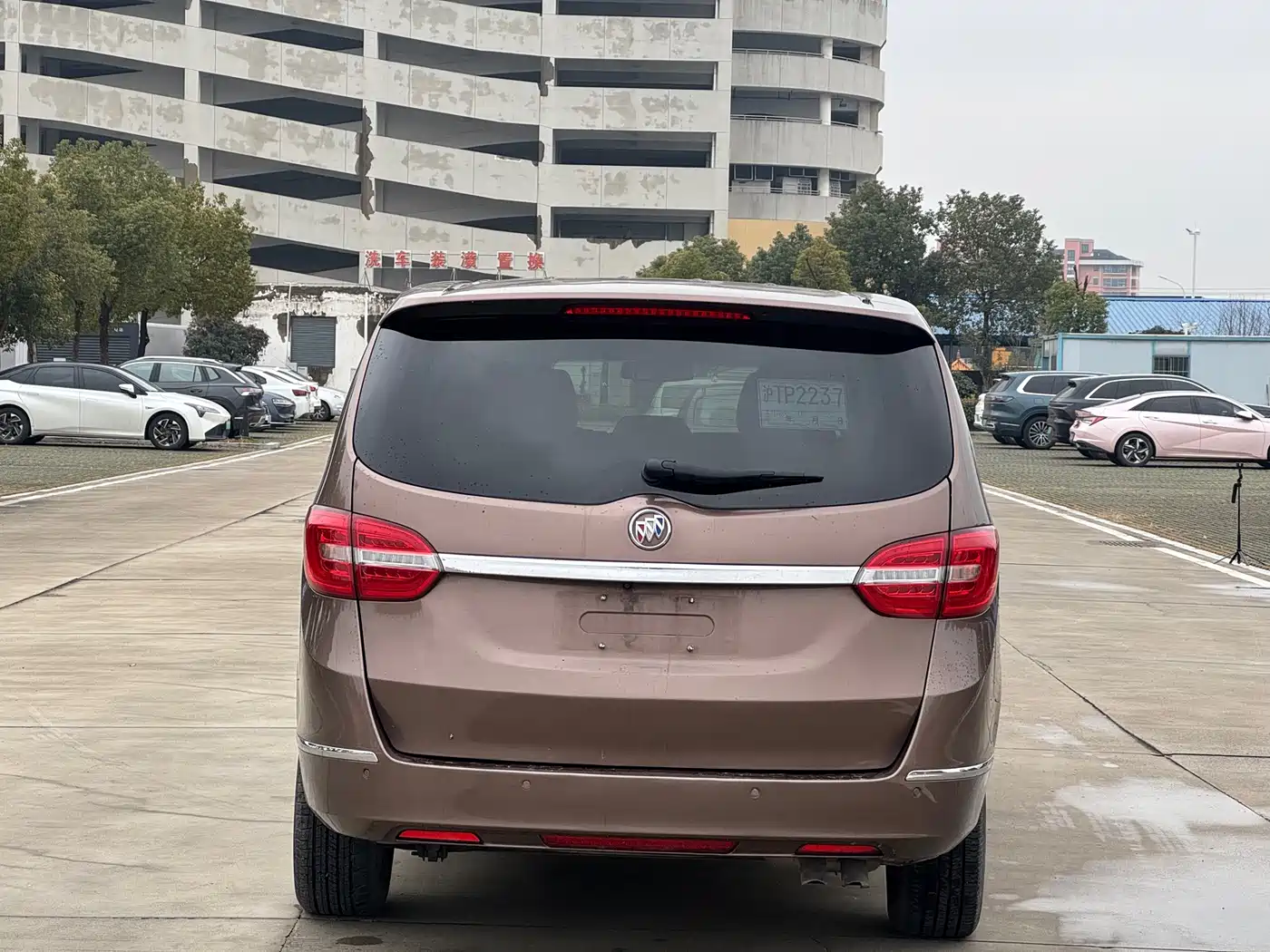 Buick GL8 2018 28T Luxury Model China VI фото 6
